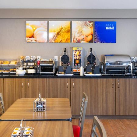 Comfort Inn Orillia Exteriér fotografie